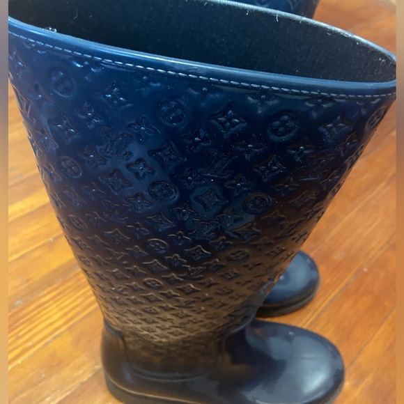 Authentic Louis Vuitton rain boots blue size 39 - Picture 3 of 3